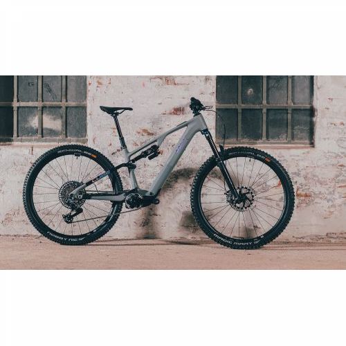 BICIKL CUBE AMS HYBRID ONE44 C:68X TM 400X SWAMPGREY’N'PURPLEREFLEX M 2025 DEMO Cijena