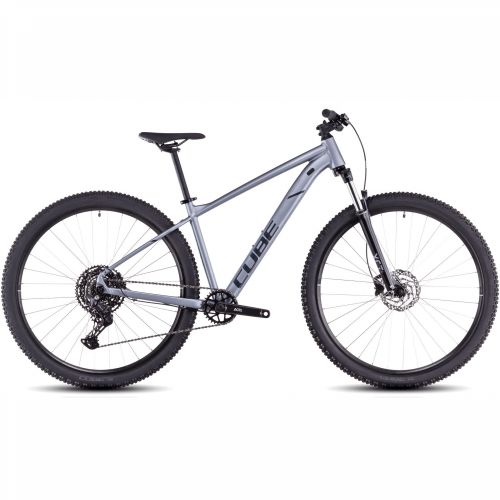 CUBE AIM RACE SLATEGREY´N´RAINBOWBLACK 2025, XS Cijena