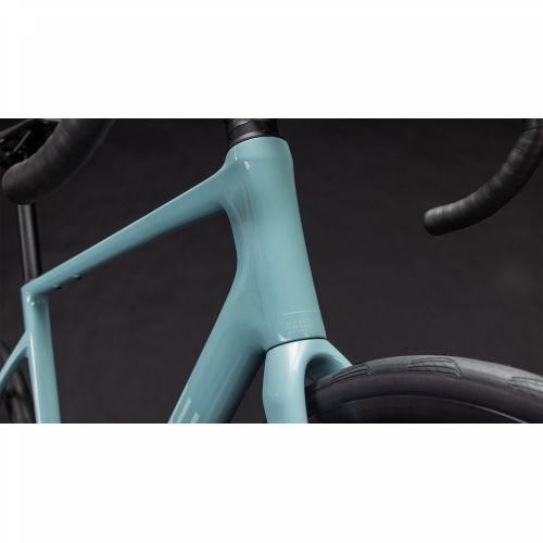 CUBE ATTAIN C:62 RACE SKYLIGHTBLUE´N´CYAN 2026, 60 cm Cijena Akcija