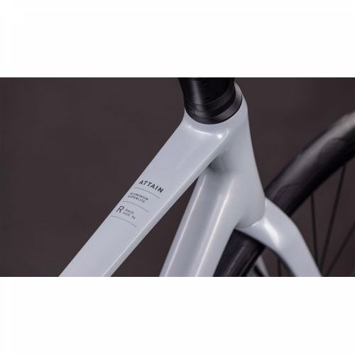 CUBE ATTAIN RACE FOGGREY´N´SHIFT 2026, 58 cm Cijena Akcija