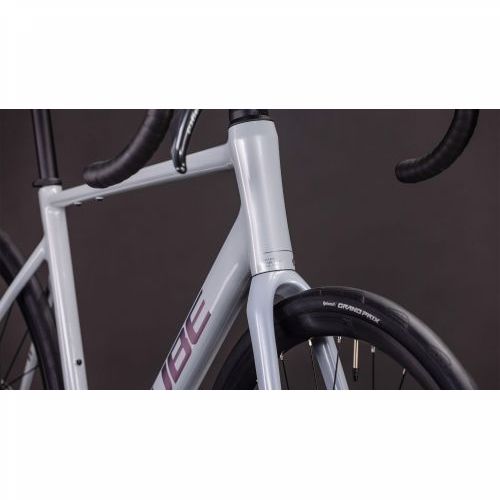 CUBE ATTAIN RACE FOGGREY´N´SHIFT 2026, 62 cm Cijena Akcija