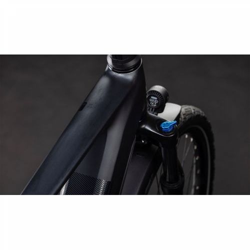 CUBE KATHMANDU HYBRID PRO 800 COAL´N´BLACK 2026, 50 cm Cijena Akcija