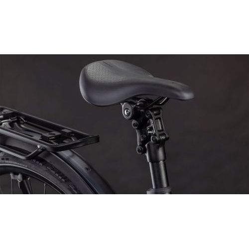 CUBE KATHMANDU HYBRID PRO 800 COAL´N´BLACK 2026 TRAPEZE, 50 cm Cijena Akcija