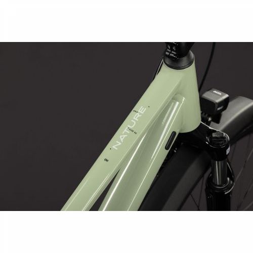 CUBE NATURE ONE FE ALMONDGREEN´GREEN 2027 TRAPEZE, 46 cm Cijena Akcija