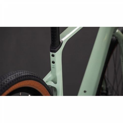 CUBE NUROAD C:62 ONE ALOEGREEN´N´BLACK 2026, L Cijena Akcija