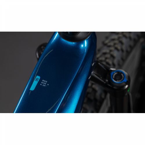 CUBE STEREO HYBRID ONE22 RACE 800 ELECTRICBLUE´N´WHITE 2026, M Cijena Akcija